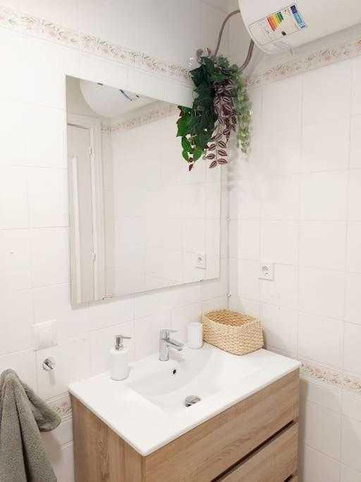 Nice Flat Close To The Centre Μάλαγα Εξωτερικό φωτογραφία